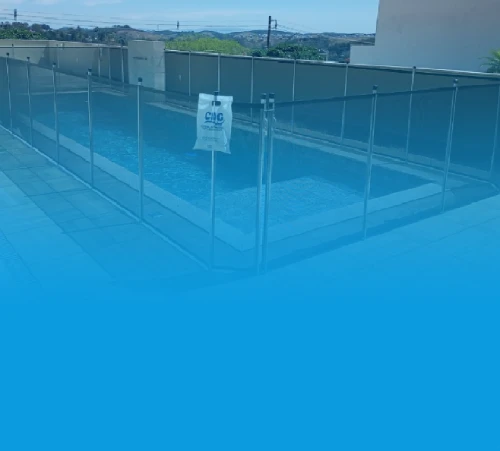 Cercas de proteção para piscinas
